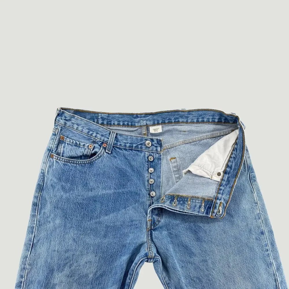 Levi’s 501 Button Fly Jeans Vintage Wash Straight Leg Men’s 40x30 USA